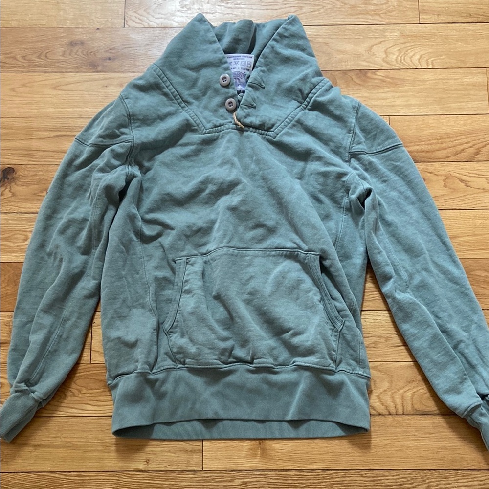 Green Pullover Sweatshirt with Button Collar